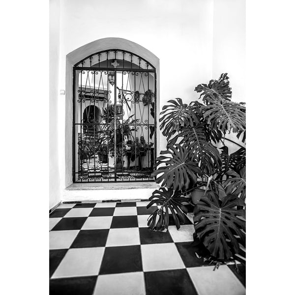 Photo of patio in black and white - Studio 2 Art & Design