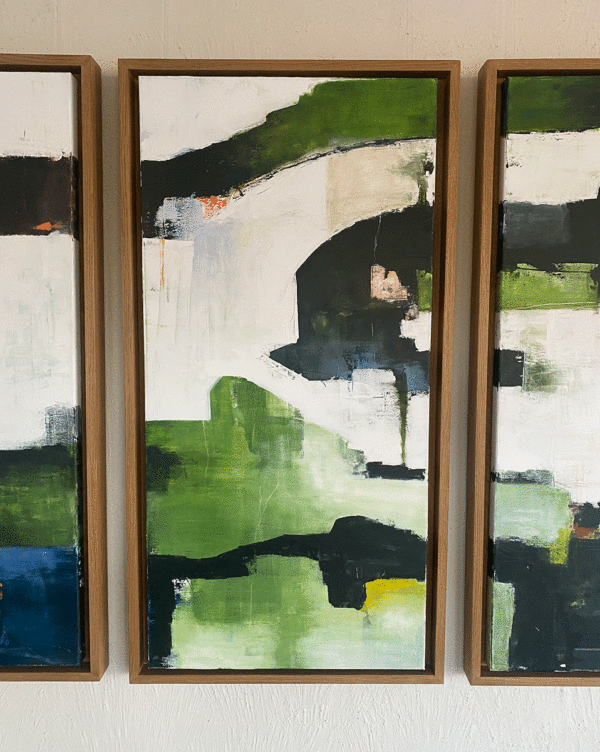 GREEN ABSTRACT TRIPTYCH PEPI PINA PANELMIDDLE